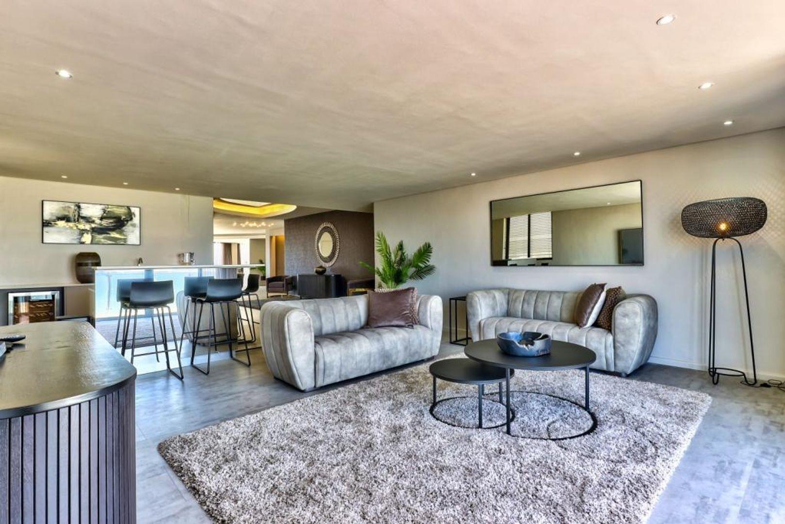 4 Bedroom Property for Sale in Bloubergrant Western Cape